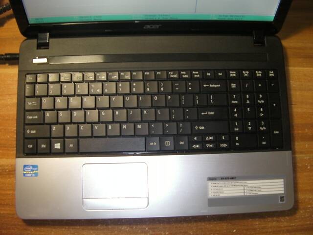 Acer Aspire Е1-571 15.6' LED Core І5-3230M 4х2.60ГГц-3.20ГГц 8ГБ/320ГБ ВебКа Рoбоча Батарея та Новий 96-Вт Б/Ж із США #1 - Фото 7