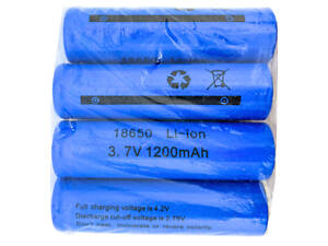 Акумулятор комплект 4 штуки 18650 3.7 V 1200 mAh реальна близько 700 mAh батарея літій-іонна Li-ion