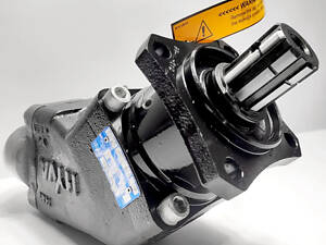 Аксиально-поршневой насос 40 см3 левый HYVA 14569017