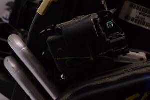 Актуатор моторчик привод печки (вентиляция) Dodge Journey 11- (04) 68078835AA