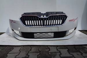 Бампер передній Skoda Fabia III 6V0807221F