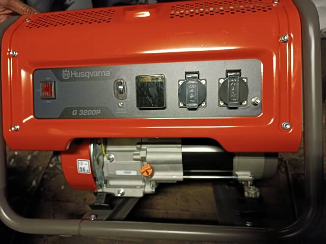 Генератор Husqvarna g3200p - Фото 2