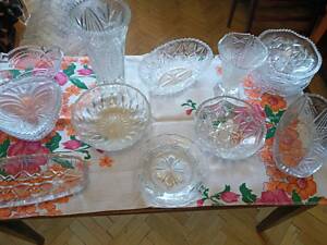 Хрусталь у хорошому стані.