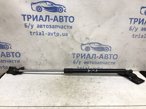 Амортизатор кришки багажника Mitsubishi Pajero Wagon 4 3.2 ДИЗЕЛЬ 4M41 2006 (б/у)