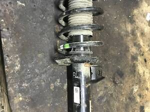 Амортизатор передній 1T0413031HQ Volkswagen Caddy III 1.9TDI (BLS)