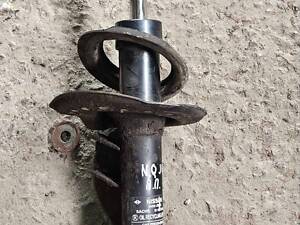 Амортизатор передній Права Sachs 54302JD01A Nissan Qashqai 2007-2014