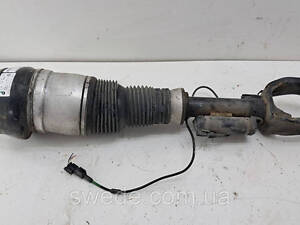 Амортизатор передний правый Mercedes GLA 2014-2020 A1663204666