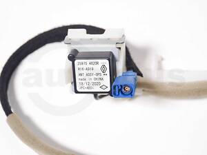 Антенна GPS навигации Renault Master/Trafic (Opel Movano/Vivaro, Nissan NV400/NV300) 2010 -, 259756260R Б/У