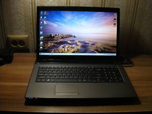 Acer Aspire 7560 Глянцевий 17.3' HD+ LED AMD А6-3400М 4x1.40ГГц-2.30ГГц 8ГБ/500ГБ Рoбоча Батарея Новий 96Вт Б/Ж з США #1