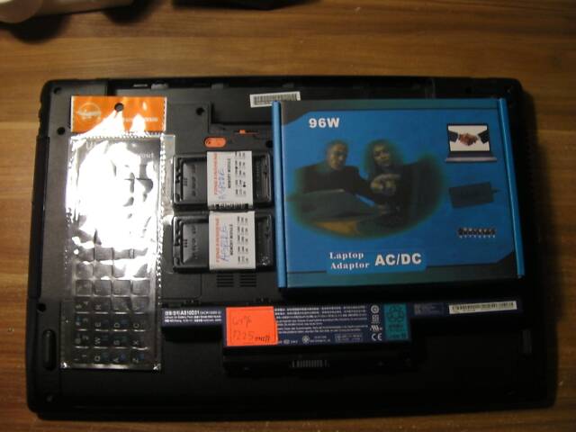 Acer Aspire 7560 Глянцевий 17.3' HD+ LED AMD А6-3400М 4x1.40ГГц-2.30ГГц 8ГБ/500ГБ Рoбоча Батарея Новий 96Вт Б/Ж з США #1 - Фото 17