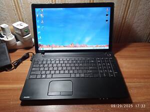 Toshiba Satellite C55Dt-A5106 15.6' LED AMD A6-5200 4х2.00ГГц 8ГБ/320ГБ Веб-Ка Toshiba Батарея та Новий 120-Вт Б/Ж з США
