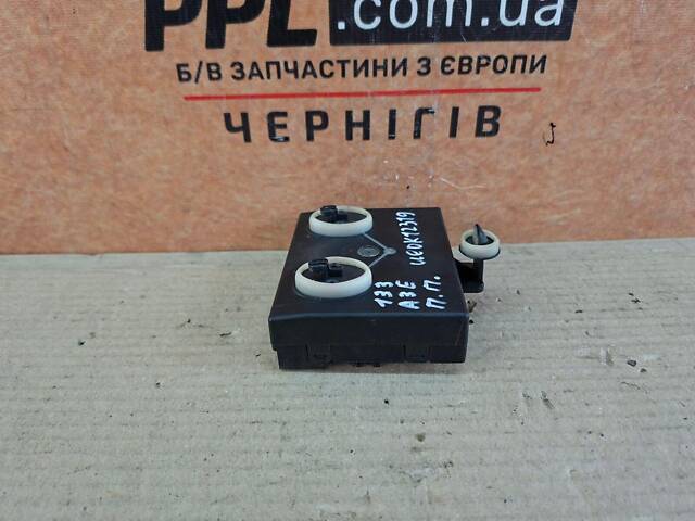 Audi A3 8V 2012-2020 Блок комфорта двери передней правой модуль 5Q0959592E - Фото 5