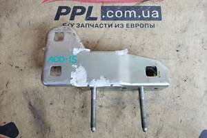 Audi A6 C6 2004-2011 кронштейн торпедо лівий 4F1857087A