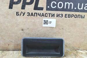 Audi Q3 11-18 ручка кнопка крышки багажника 4G5827229