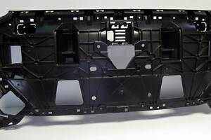 AUDI Q4 ETRON підсилення решітки радіатора