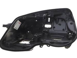 AUTOTECHTEILE 130 8242 Корпус фари MB E-class (W212) 13-16 (L)