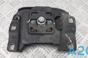 AV6Z6068A - Б/У Подушка АКПП на FORD FOCUS 2.0 