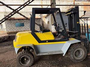 Автопогрузчик Balkancar Record Балканкар