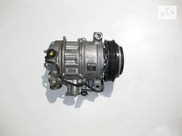 Б/У Mercedes-Benz A0008301301 Компрессор кондиционера для двигателей OM654 R4 2.0 diesel OM656 R6 3.0