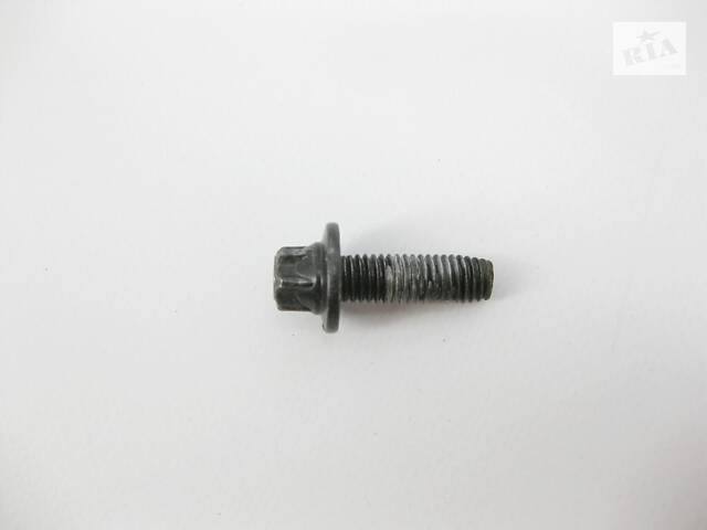 Б/У Mercedes-Benz A0059904600 Болт с головкой E12 торкс M8 x 24 mm E-Class W213 W213 S-Class W222 W223 C217 C-Class W2