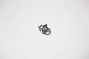 Б/У VAG 3B0837033T Петля - проушина замка двери VW Bora Jetta Lupo Polo Audi A6 TT RS6