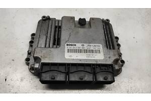 Б/у Блок керування двигуном 0281013907 8200705747 8200705748 1039S14502 Renault Scenic/ Рено Сценік