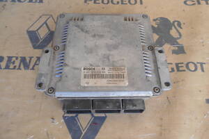 Б/У Блок управления двигателем RENAULT SCENIC 1 Renault Megane, Renault Laguna 8200039569