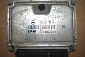 Б/у блок управления двигателем Volkswagen Polo 1.0, 030906032CE, BOSCH 0261207184 -арт№16695-