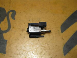 Б/У Блокиратор замка зажигания VOLKSWAGEN CADDY GOLF 5/GOLF 6/B-7/TIGUAN/TOURAN (03&gt;) SK OCTAVIA A5/SUPERB/YETI 1K095352