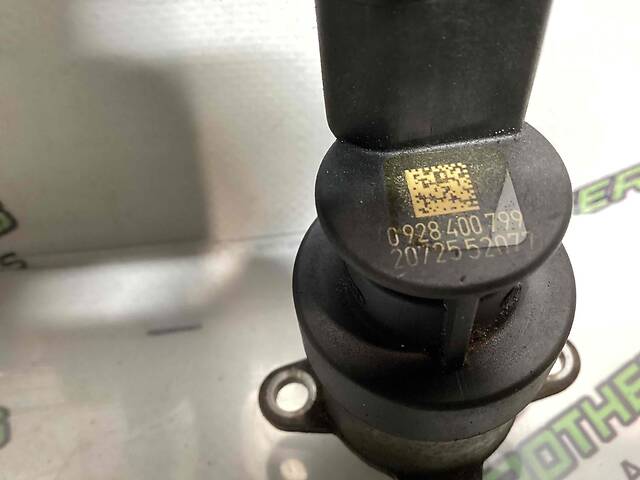 б/у Датчик давления топлива Volkswagen Touareg 2012 0928400799