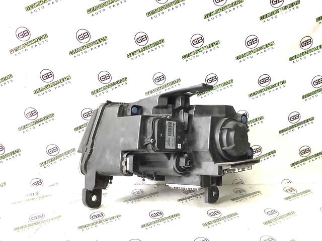 Фара правая Jeep Grand Cherokee 15 - 20 2017 68144708AG