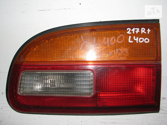 Б/у фонарь задний крыш. баг. п Mitsubishi L400/Delica 1994-2000, KOITO 226-87009 -арт№217-