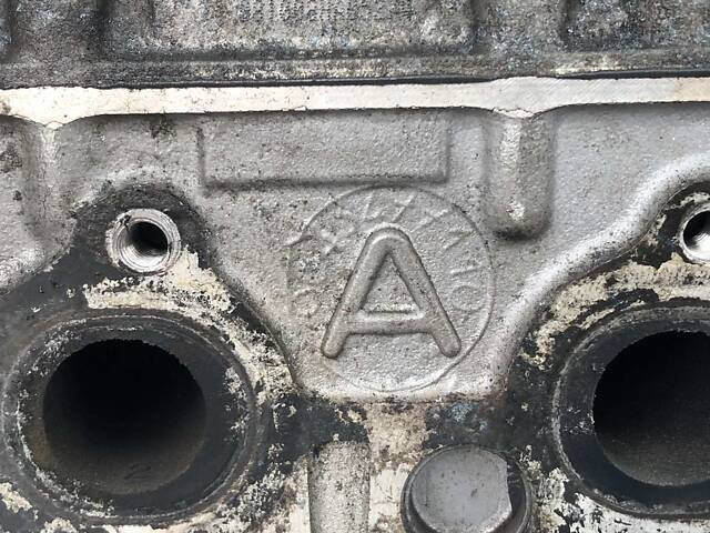 ГБЦ головка блока для Peugeot 206 1.4 HDi - Фото 9