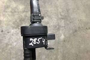 Б/У Клапан вентиляции топливного бака Audi A5 06h906517q