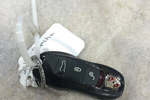 Б/У Ключ зажигания Porsche Cayenne 95863794702