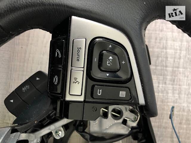 Б/У Кнопки на руль  Subaru Legacy  83154AL35A