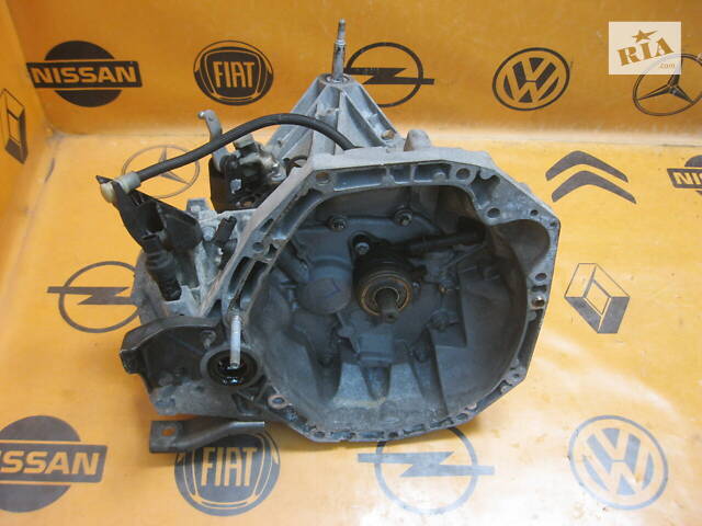 Коробка передач МКПП RENAULT KANGOO 1.5 dCi CLIO III/ KANGOO I 2005-2008/ KANGOO II 2008-2010/ MODUS Logan 82004598