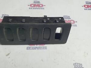 Корпус кнопок Nissan Interstar 2003-2010 8200531163 б/у