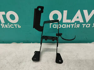 Б/у Кронштейн клапана системы охлаждения. на Volvo Polestar 2 2021-2025