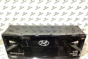 б/у Крышка багажника, дверь багажника Hyundai Sonata LF (2014-2017) 2016 69200E6010