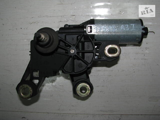Уживані моторчик склоочисника дахів. баг. Audi A3 I 8L 1996-2000 -арт №17513-