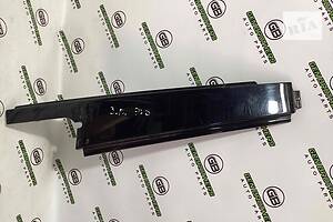 б/у Накладка на дверь Land Rover Range Rover Evoque L538 2013 LR050771