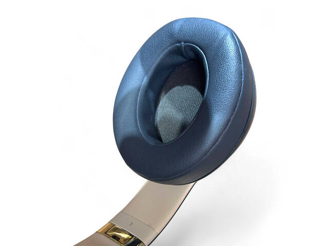 Б/У Наушники Beats by Dre Studio 3 Wireless Over-Ear Shadow Gray оригинальные полноразмерные Bluetooth наушники в хороше - Фото 3