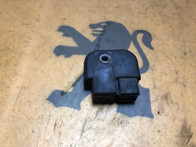 Б/У Отбойник двери сдвижной RENAULT KANGOO II Mercedes Citan 8200497756 - Фото 2