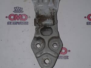 б/у Петля двери передней Opel Movano 1998-2003 7782272754