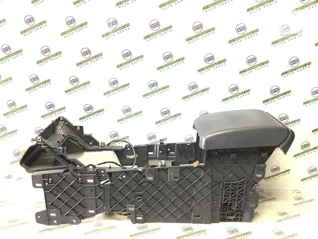 Підлокітник Land Rover Range Rover Evoque L538 2013 LR024691