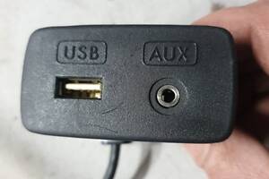 Б/У Разъем USB Subaru Outback 86257AJ200