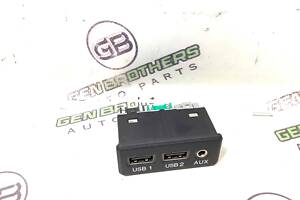 б/у Розетка Usb, разъем Nissan Maxima A36 2017 280239DD0A