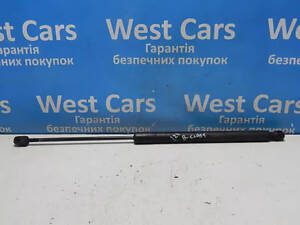 Б/в Амортизатор кришки багажника на Mercedes-Benz B-Class 2005-2010