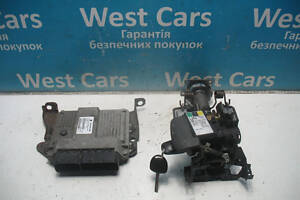 Б/в Блок керування двигуном. замок запалювання та імобілайзер на Opel Combo 2001-2011